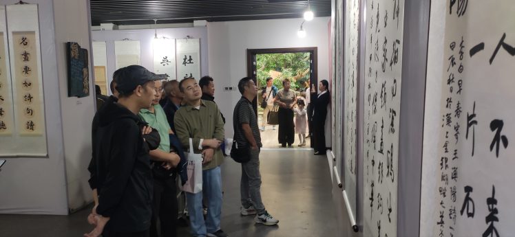 1758561976-ff65835ed958c8b 1758561976-ff65835ed958c8b