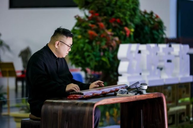 20251118070142905338627